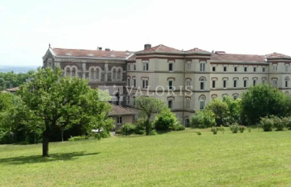 Bureau dans Sainte-Foy-lès-Lyon à louer Photo du bâtiment- Image 1 de 7