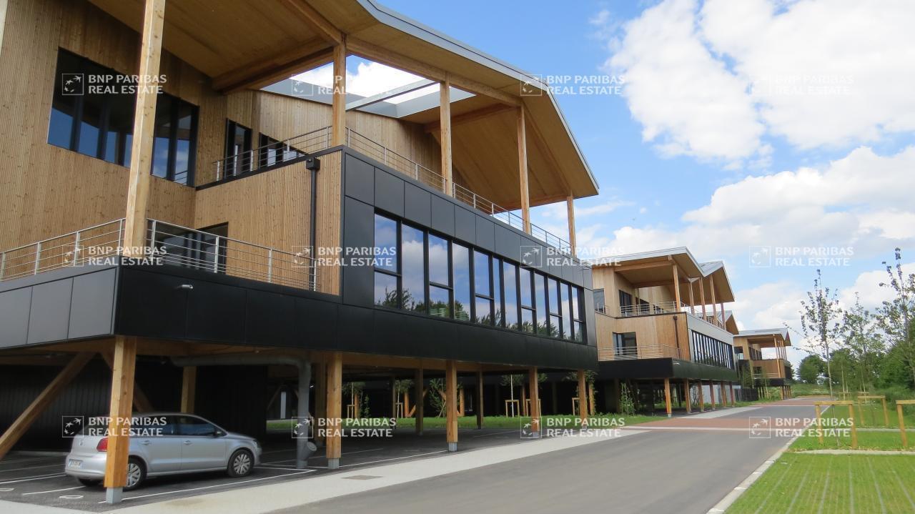 Office in VILLENEUVE-D'ASCQ for lease Building Photo- Image 1 of 13