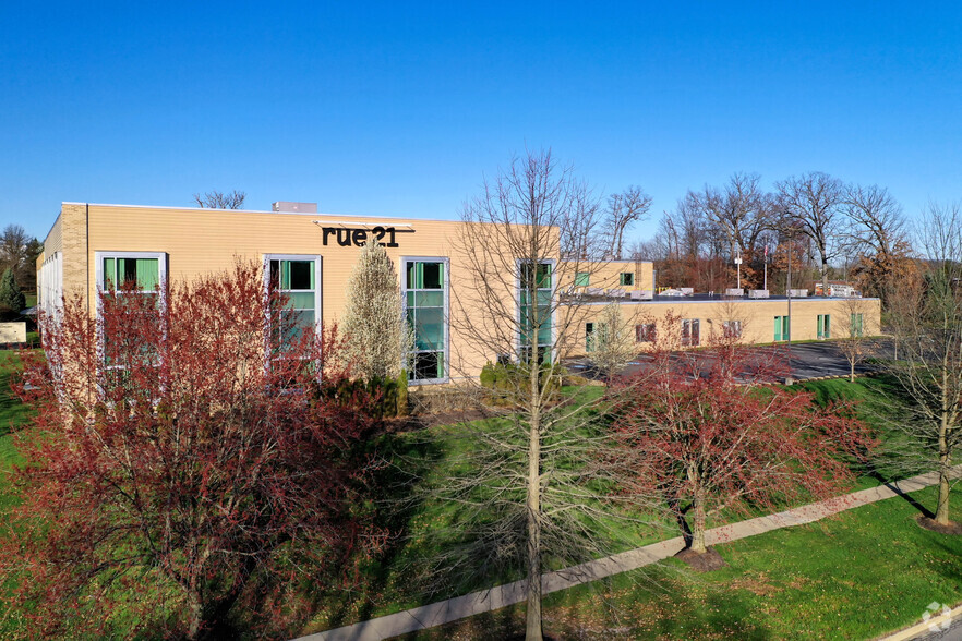 800 Commonwealth Dr, Warrendale, PA for lease - Primary Photo - Image 1 of 5