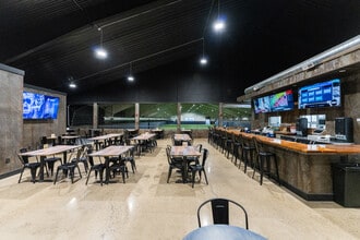 1 Racquet Ln, Monroeville, PA for lease Building Photo- Image 1 of 40