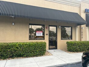 18070 S Tamiami Trl, Fort Myers, FL for lease Building Photo- Image 1 of 8