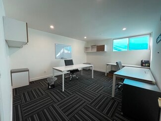 Plus de détails pour 292-296 N Palm Canyon Dr, Palm Springs, CA - Bureau à louer