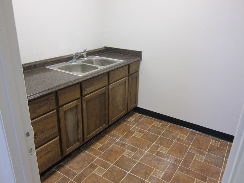 1140-1150 Price Ave, Pomona, CA à vendre - Photo intérieure - Image 3 de 15