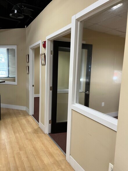 7529 Old Georgetown Rd, Bethesda, MD à louer - Photo intérieure - Image 3 de 6