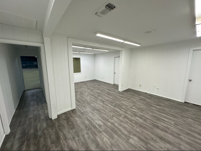 5909 Eden Dr, Haltom City, TX à vendre - Photo du bâtiment - Image 2 de 7