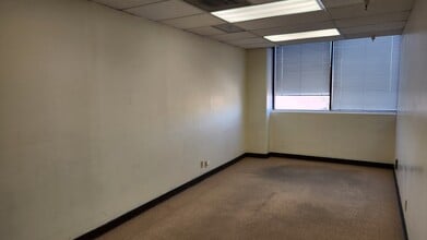 400 W King St, Carson City, NV for lease Interior Photo- Image 1 of 4