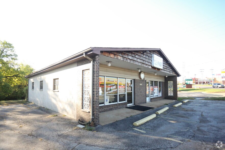 944 Jeffco Blvd, Arnold, MO à vendre - Photo du bâtiment - Image 3 de 6
