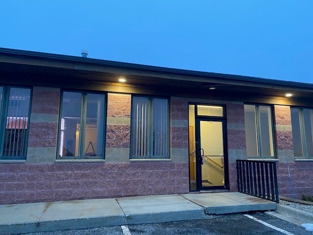 2720 Superior Dr NW, Rochester, MN à louer - Photo du bâtiment - Image 3 de 40