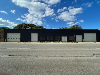 Plus de détails pour 380 W Eight Mile Rd, Ferndale, MI - Industriel/Logistique à louer