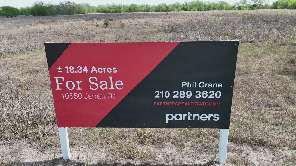 10550 Jarratt Rd, Atascosa, TX à vendre - Vidéo sur l’inscription commerciale - Image 2 de 7