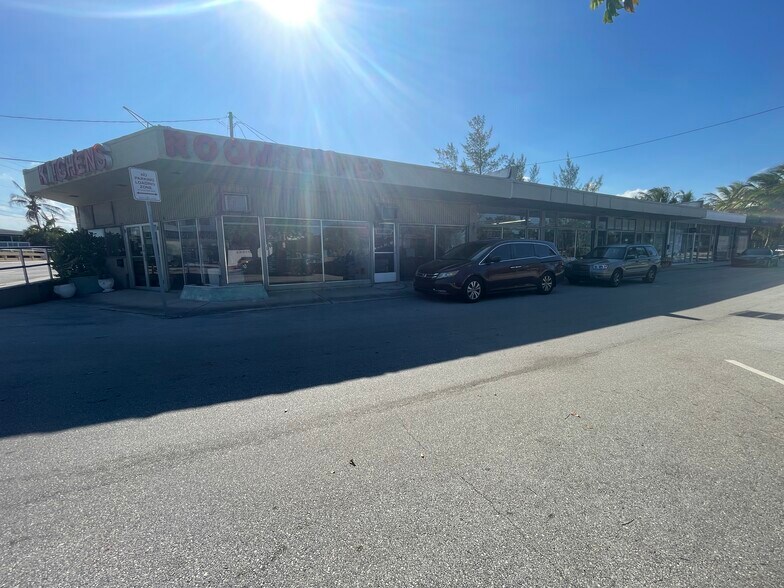 2301 NE 26th St, Fort Lauderdale, FL à vendre - Photo du bâtiment - Image 3 de 8