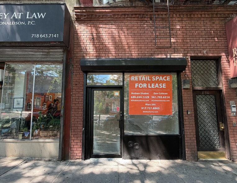 836 Washington Ave, Brooklyn, NY for lease - Building Photo - Image 1 of 5