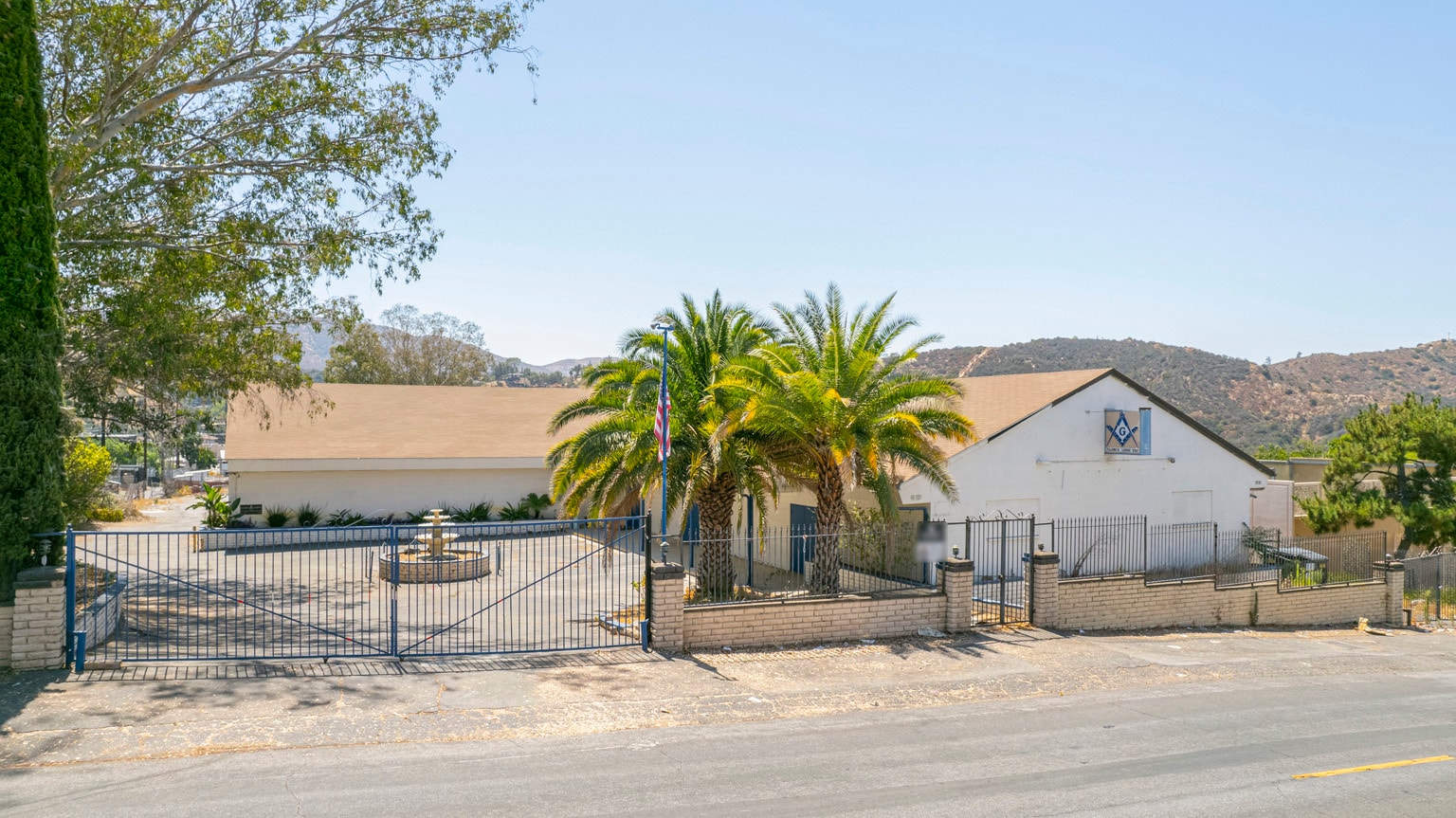 7216 Valmont St, Tujunga, CA for sale Primary Photo- Image 1 of 67
