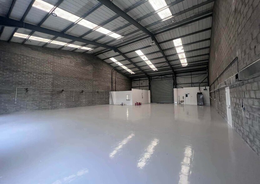 Pitmedden Rd, Dyce à louer - Photo du bâtiment - Image 2 de 6