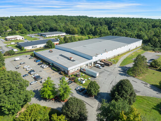 Plus de détails pour 525 Great Rd, Littleton, MA - Industriel à louer