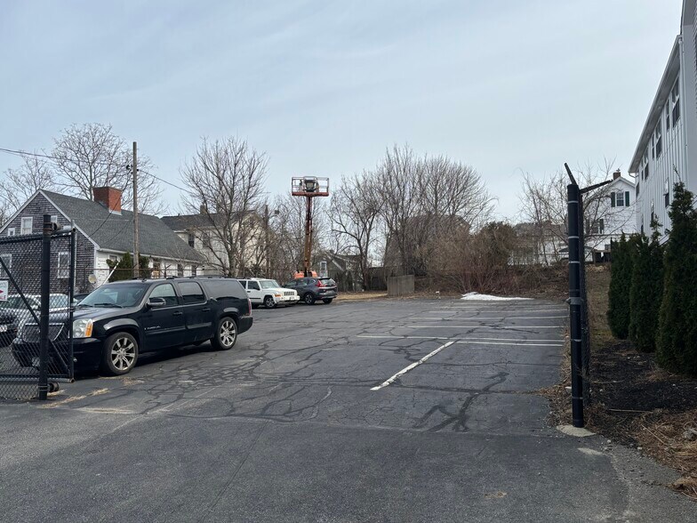 11 Water St, Plymouth, MA à vendre - Photo du bâtiment - Image 3 de 5