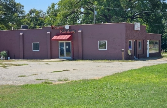 201 W Trapp St, Herington, KS for sale Primary Photo- Image 1 of 7