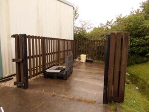 Tyle Teg, Maesteg for lease Building Photo- Image 2 of 3