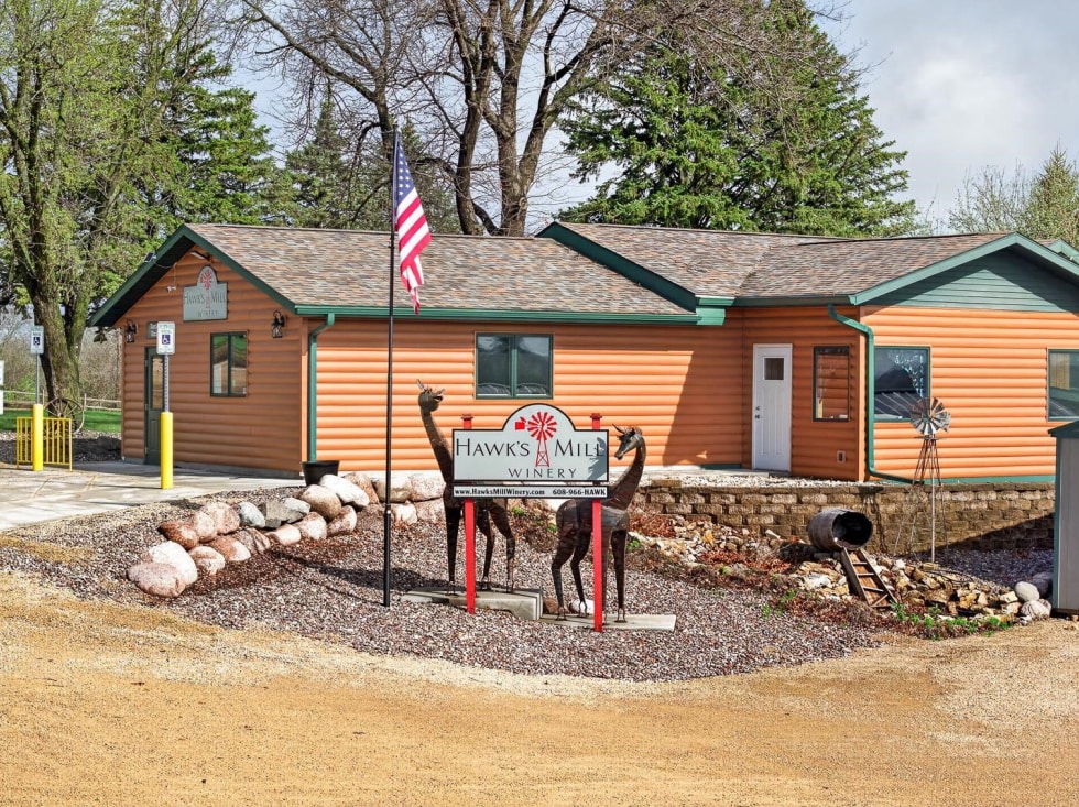 W8170 Pilz Rd, Browntown, WI for sale Primary Photo- Image 1 of 2