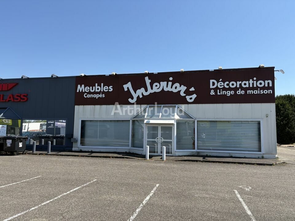 Industrial in Vendenheim for lease Building Photo- Image 1 of 7