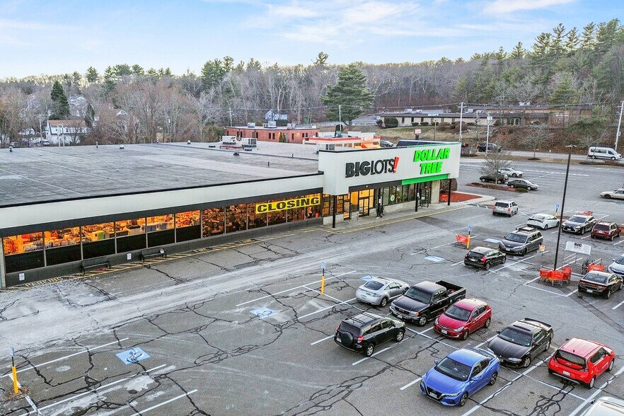 146 S Main St, Milford, MA à louer - Photo du bâtiment - Image 2 de 12