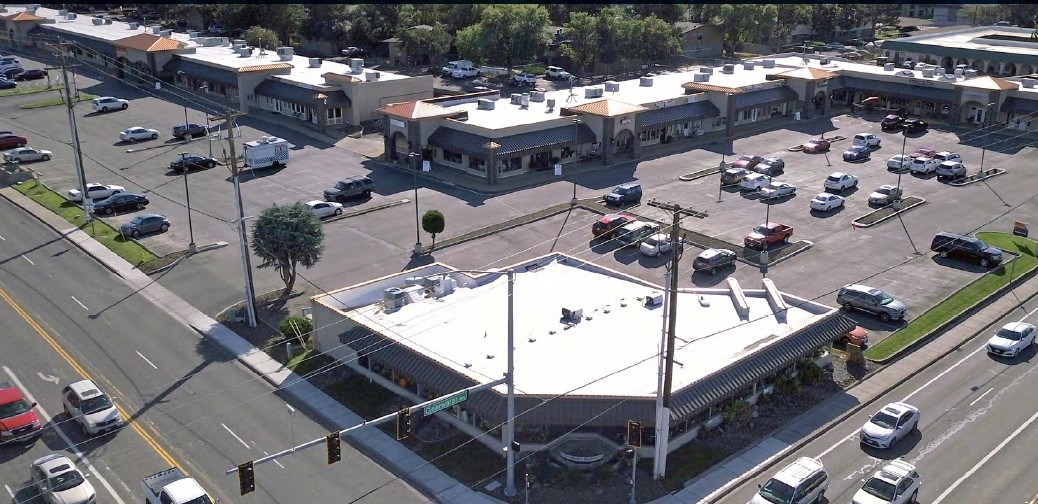 5215 Clearwater Ave, Kennewick, WA for sale Primary Photo- Image 1 of 62