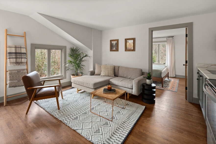 56 Turner Mill Ln, Stowe, VT for sale - Building Photo - Image 2 of 72