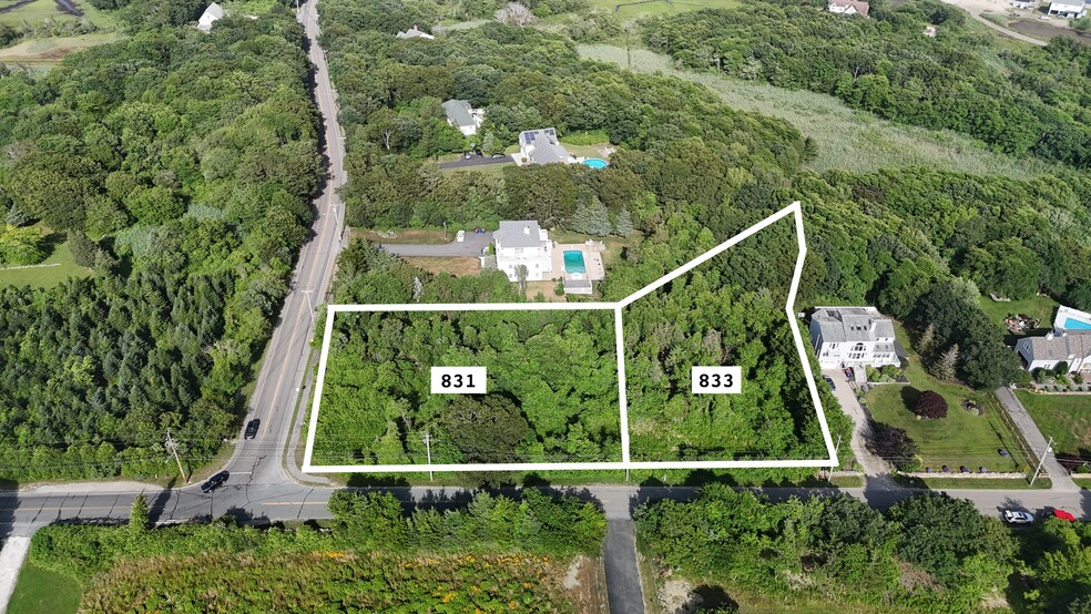 833 Sconticut Neck rd, Fairhaven, MA à vendre - A rien - Image 1 de 5