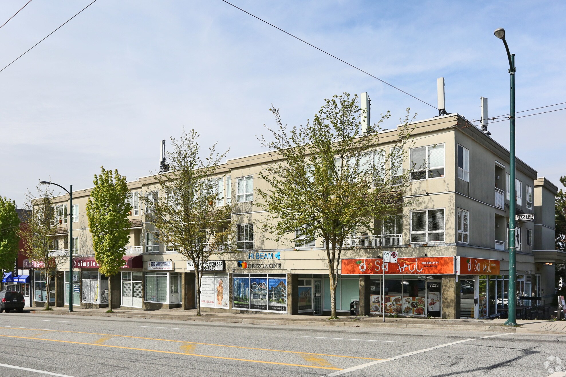 7233-7265 Fraser St, Vancouver, BC à vendre Photo principale- Image 1 de 1