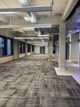 523 W 6th St, Los Angeles, CA for lease Interior Photo- Image 1 of 4