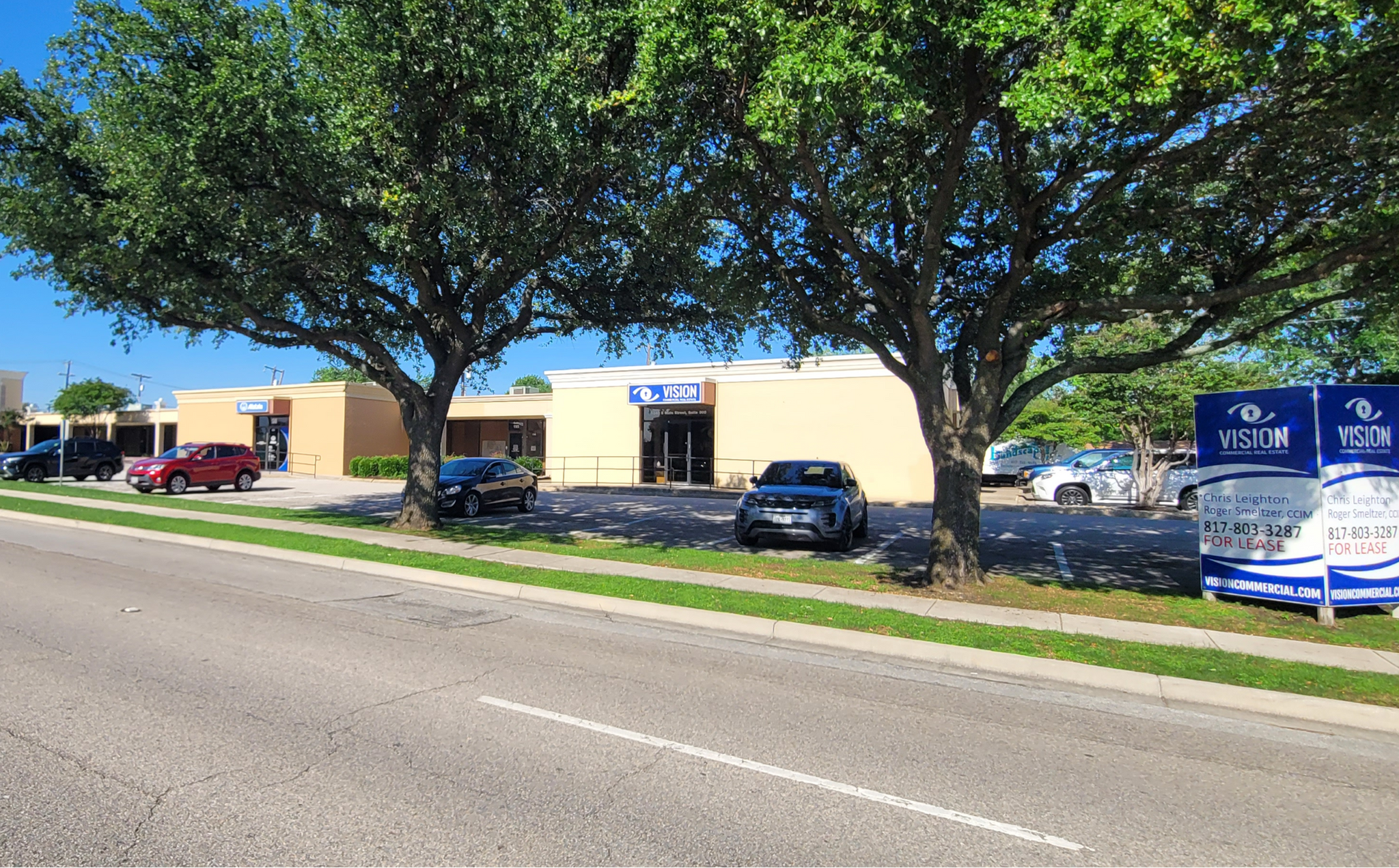 1340 S main St, Grapevine, TX à vendre Photo du bâtiment- Image 1 de 20