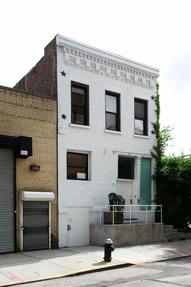 More details for 515 W 19th St, New York, NY - Retail for Lease