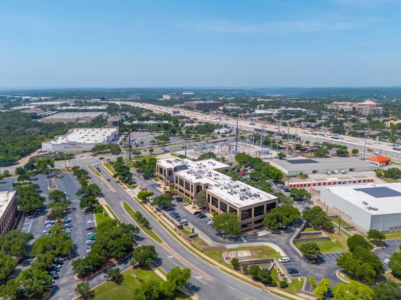 4515 Seton Center Pky, Austin, TX à louer - Photo du bâtiment - Image 2 de 15