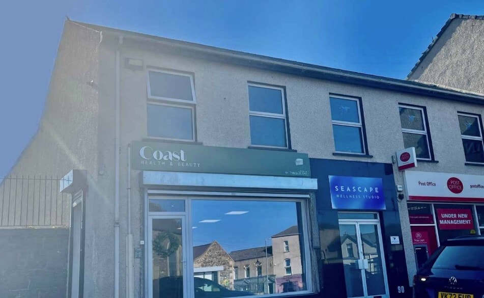 90-91 The Promenade, Portstewart for sale Primary Photo- Image 1 of 2