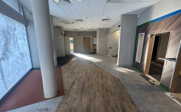 1B Market Pl, Wisbech for lease Interior Photo- Image 2 of 9