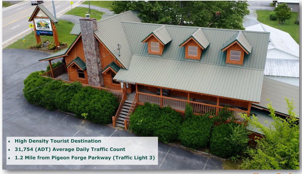 739 Wears Valley Rd, Sevierville, TN à vendre - Photo du bâtiment - Image 1 de 12