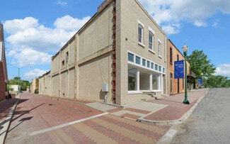 Plus de détails pour 111 Sage St, Toccoa, GA - Commerce de détail à vendre