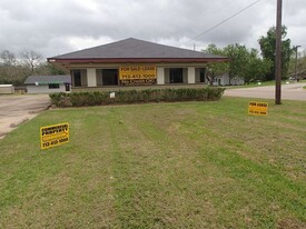 2302 N Richmond Rd, Wharton TX - Owner Financed Property