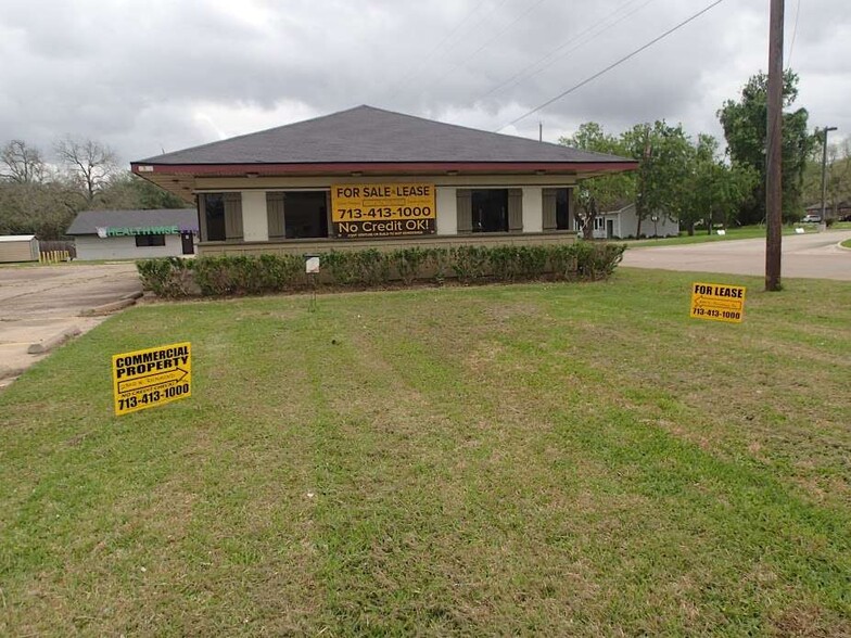 2302 N Richmond Rd, Wharton, TX for sale - Primary Photo - Image 1 of 1