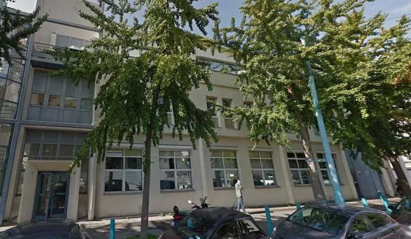 Office in Arcueil for lease Primary Photo- Image 1 of 3