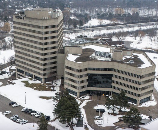 Moatfield Dr portefeuille de 2 propriétés à vendre sur LoopNet.ca - Photo du bâtiment - Image 1 de 3