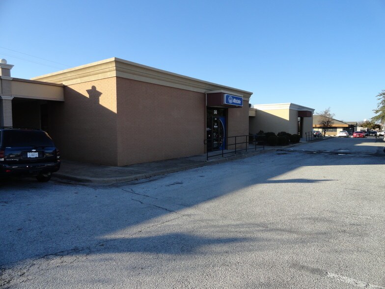 1340 S main St, Grapevine, TX à louer - Autre - Image 3 de 5