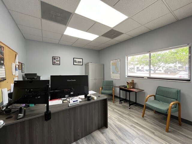 4181 N 116th Ter, Clearwater, FL à vendre - Photo intérieure - Image 3 de 8