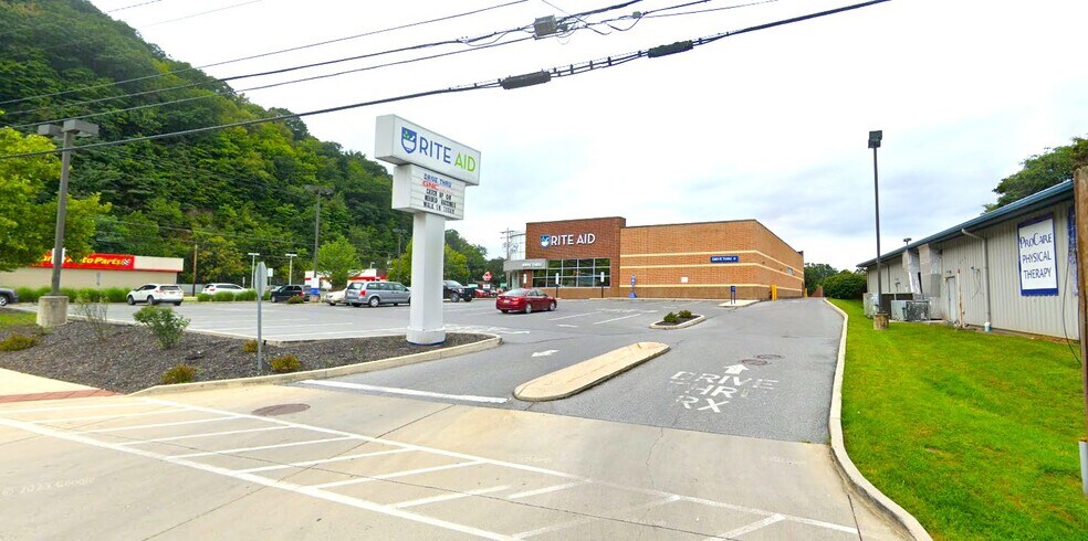 9635 William Penn Hwy, Huntingdon, PA for lease - Building Photo - Image 2 of 6