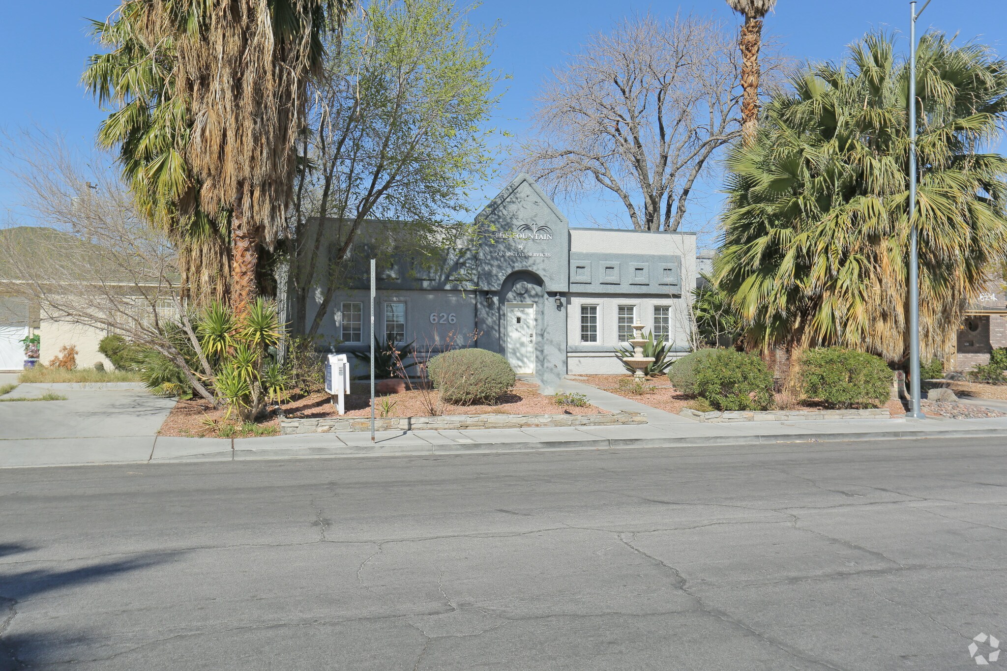 626 S 9th St, Las Vegas, NV for sale Primary Photo- Image 1 of 5