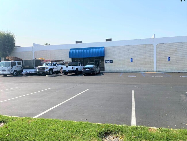 More details for 1746 W Katella Ave, Orange, CA - Industrial for Lease