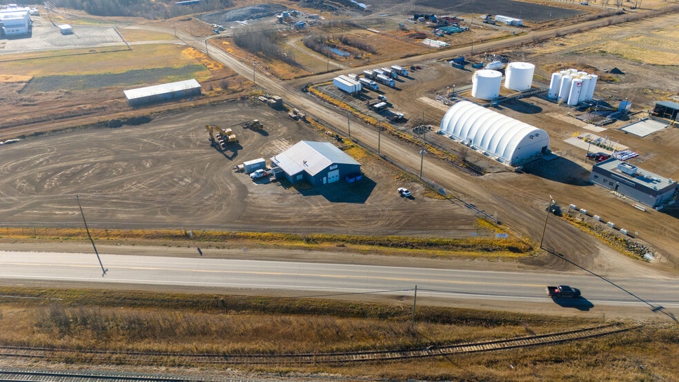 10832 4 St, Dawson Creek, BC for sale - Building Photo - Image 2 of 3