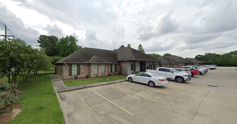 2798 Oneal Ln, Baton Rouge, LA for sale - Building Photo - Image 1 of 28