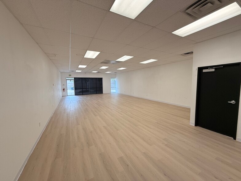 1630 N College Ave, Fort Collins, CO for lease - Building Photo - Image 2 of 5