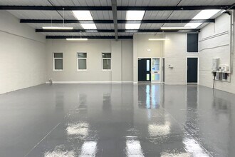51-61 Carron Pl, East Kilbride for lease Interior Photo- Image 1 of 3